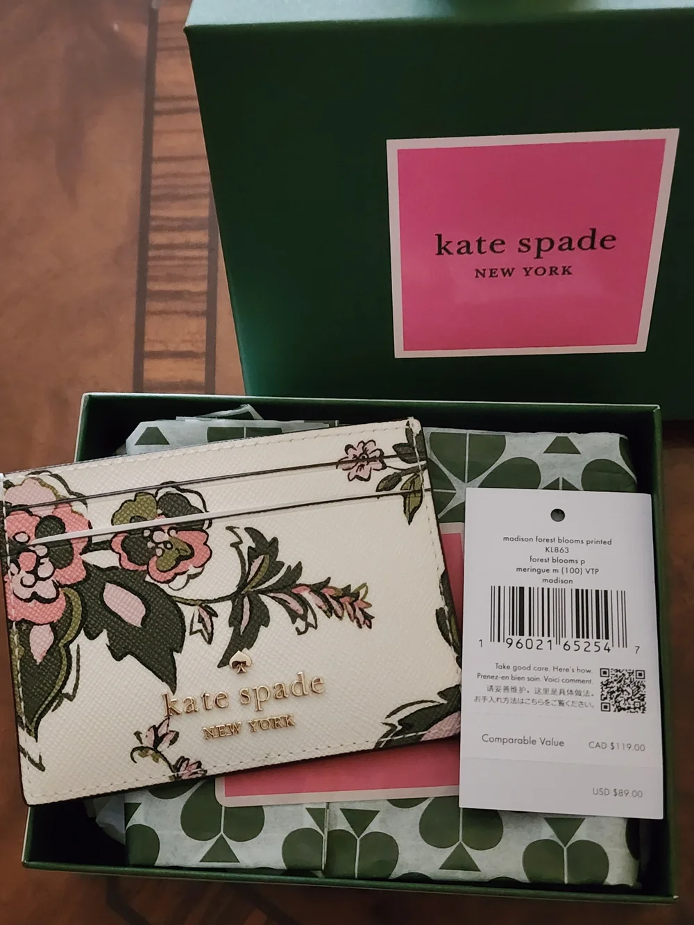 ✨️NWT Kate Spade Floral Card Holder Gift Bundle w/ Lip Care